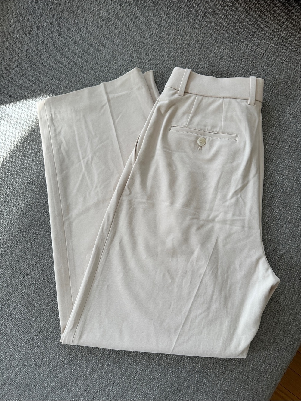 UNIQLO Women’s Pleated Wide Pants